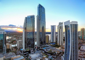 Гостиница Circle on Cavill - HR Surfers Paradise  Серферс-Парадайс